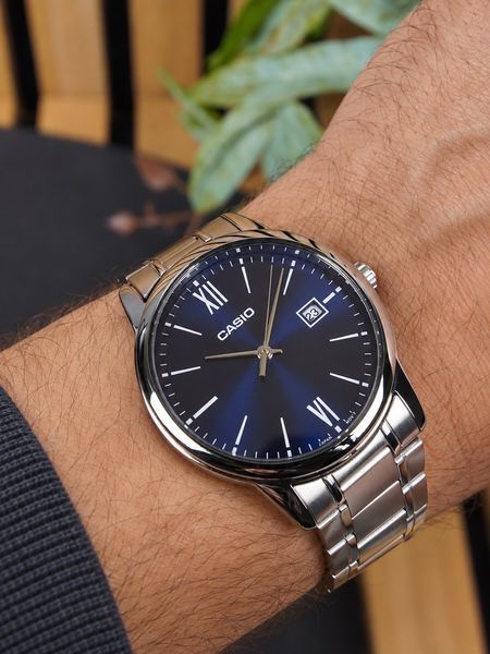 Чоловічий годинник Casio MTP-V002D-2B3 ABR-1141-0337 фото