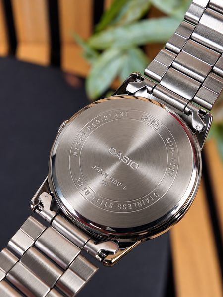 Чоловічий годинник Casio MTP-V002D-2B3 ABR-1141-0337 фото
