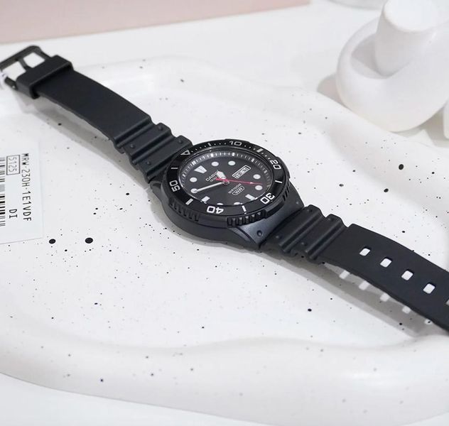 Casio MRW-230H-1E1 ABR-1141-0443 фото